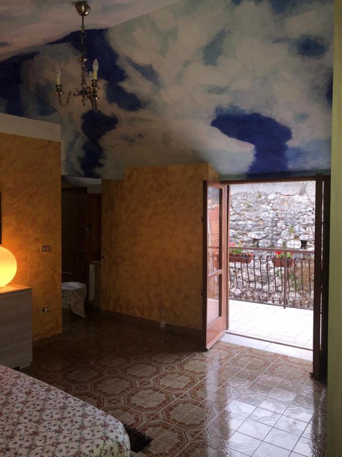 Bed And Breakfast Il Cavaliere Pozzilli Exterior photo