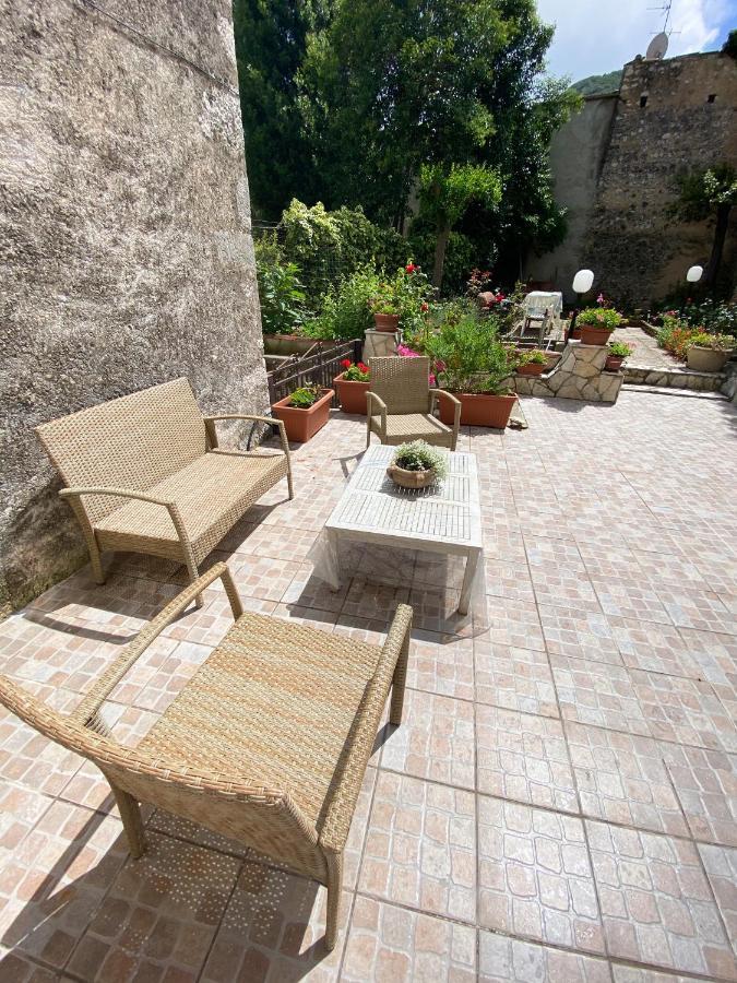 Bed And Breakfast Il Cavaliere Pozzilli Exterior photo